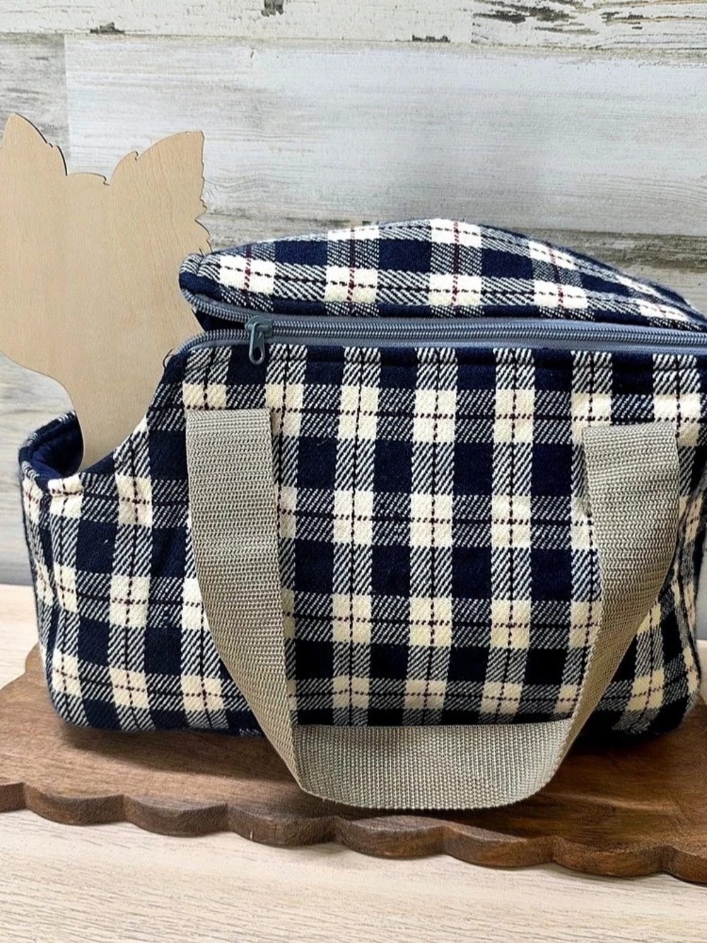 Dog carry bag Plaid Tote Bag in Blue & White Like New